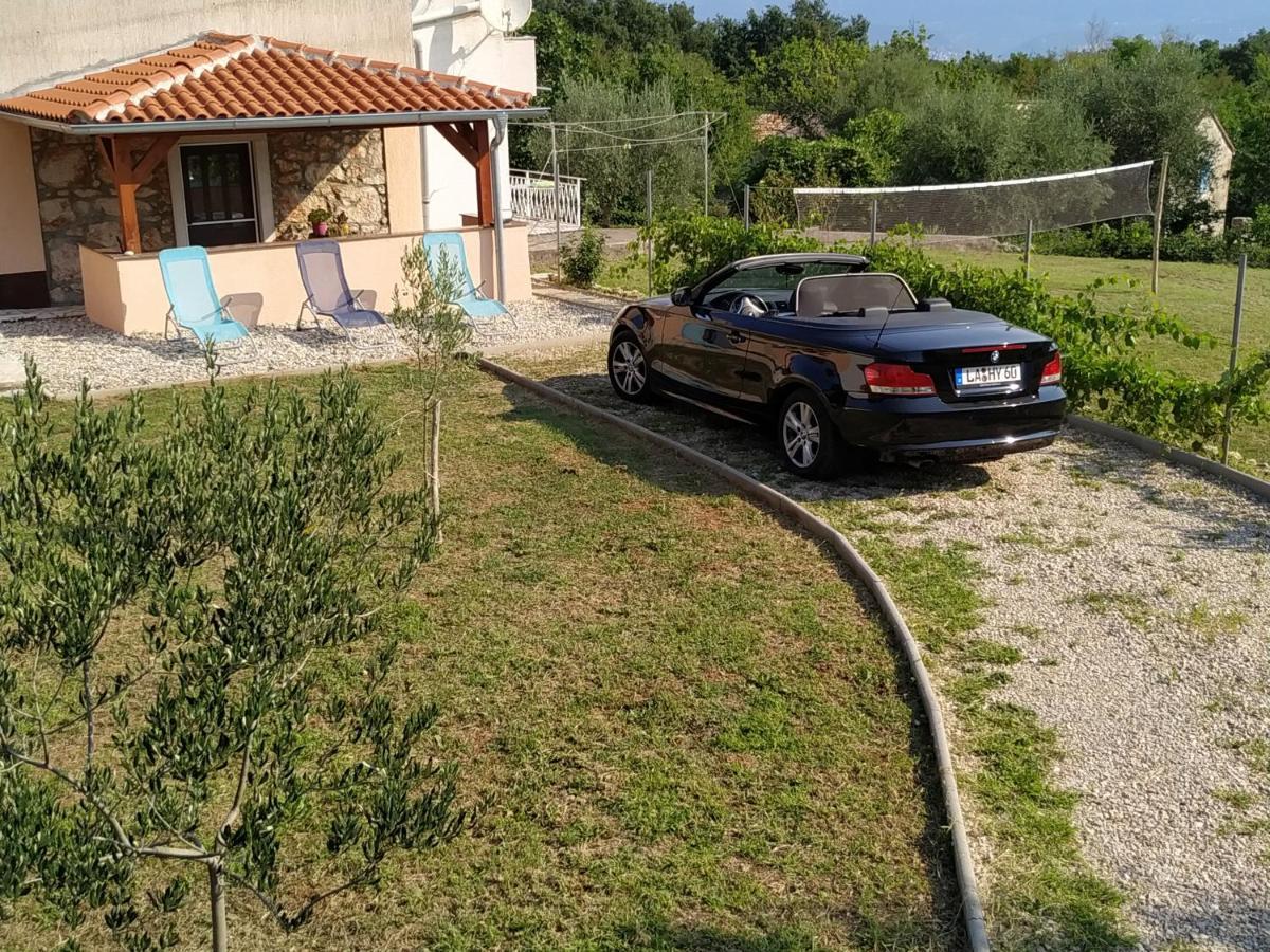 Apartman Lidija Risika Exterior foto