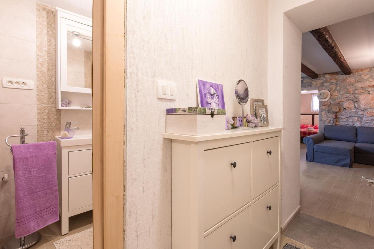 Apartman Lidija Risika Exterior foto